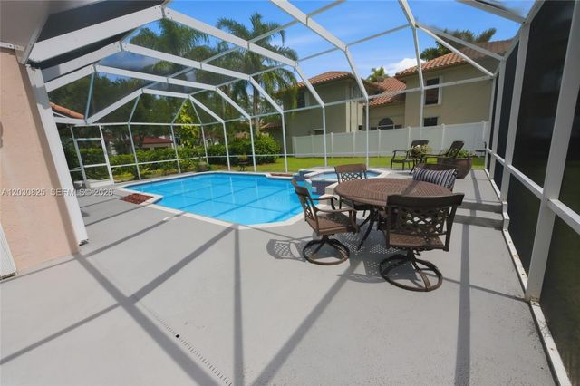 18000 NW 16th St, Pembroke Pines, FL 33029