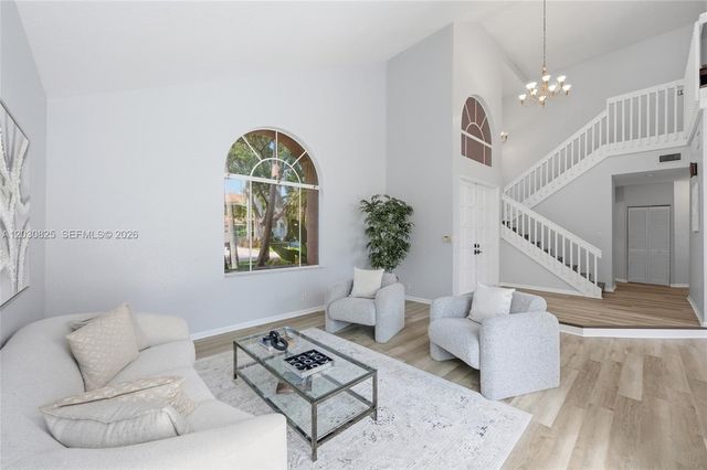 18000 NW 16th St, Pembroke Pines, FL 33029