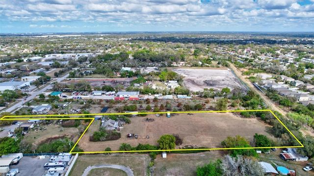 6115 33RD STREET E, Bradenton, FL 34203