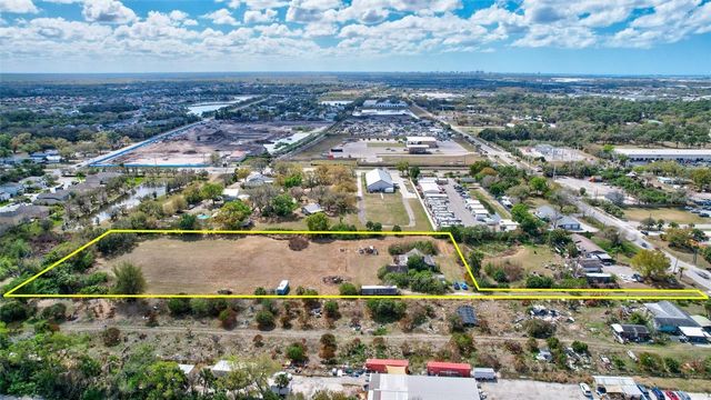 6115 33RD STREET E, Bradenton, FL 34203