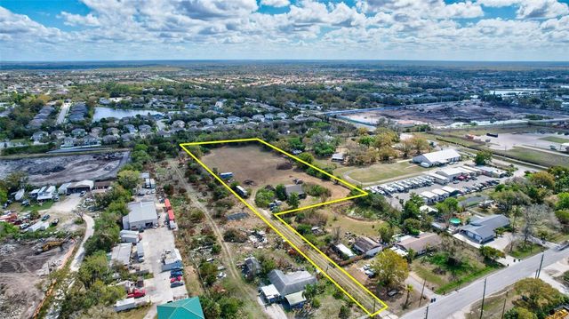 6115 33RD STREET E, Bradenton, FL 34203