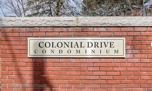 3 A Colonial Drive 8, Andover, MA 01810