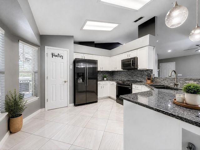15 REDWOOD RUN, Ocala, FL 34472