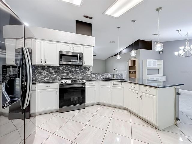 15 REDWOOD RUN, Ocala, FL 34472