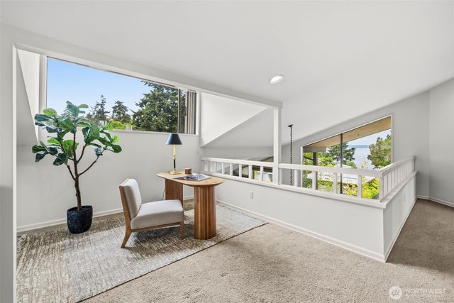 7320 164th Place SW, Edmonds, WA 98026