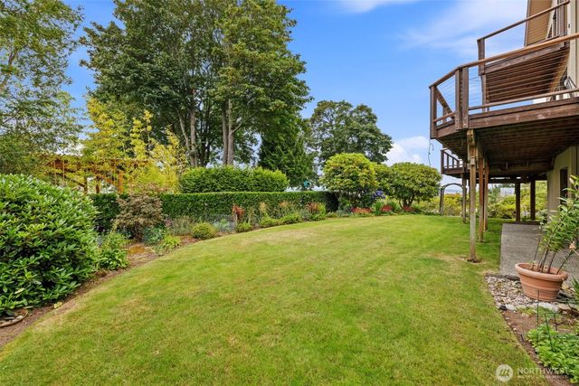 7320 164th Place SW, Edmonds, WA 98026
