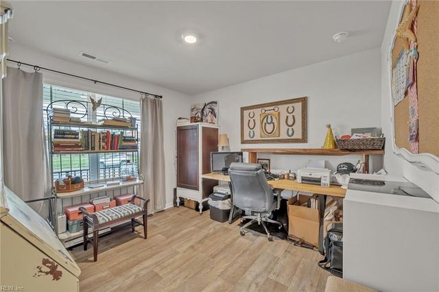 101 Parks PL, Franklin, VA 23851