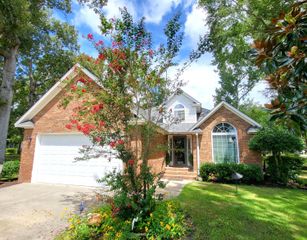 256 Ridge Lake Drive, Manning, SC 29102