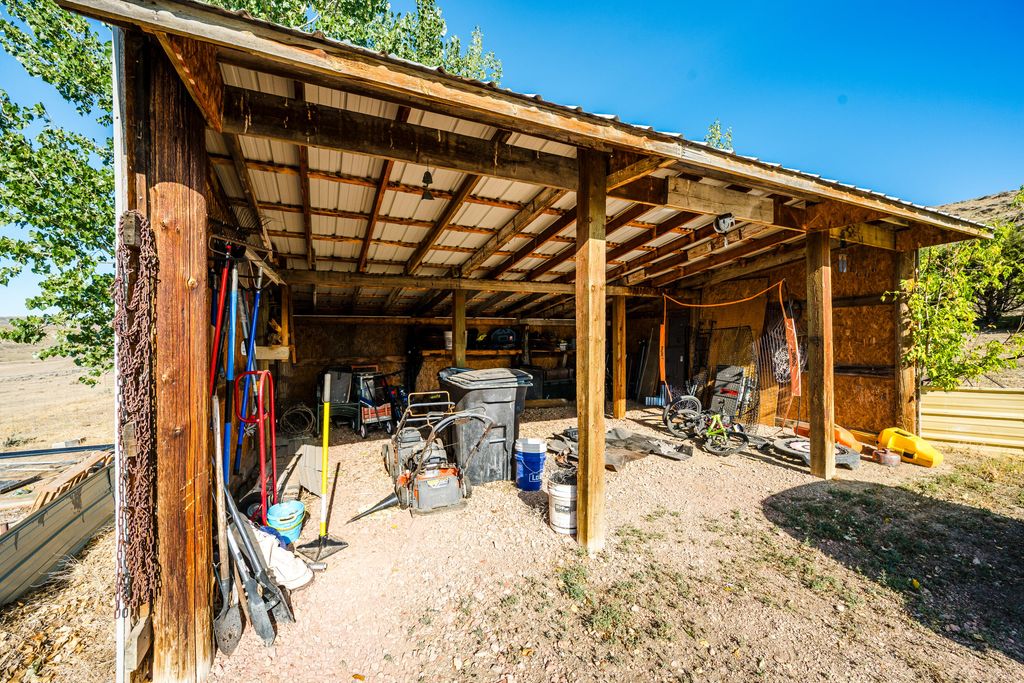 4157 US HWY 14-16 E, Clearmont, WY 82835 photo 4