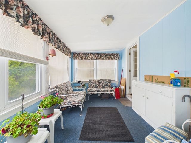 374 Harwich St, New Bedford, MA 02745