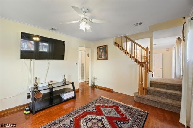 439 Fairview Ave, Woodbridge Twp., NJ 07067