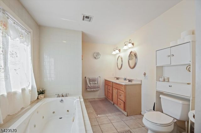 439 Fairview Ave, Woodbridge Twp., NJ 07067