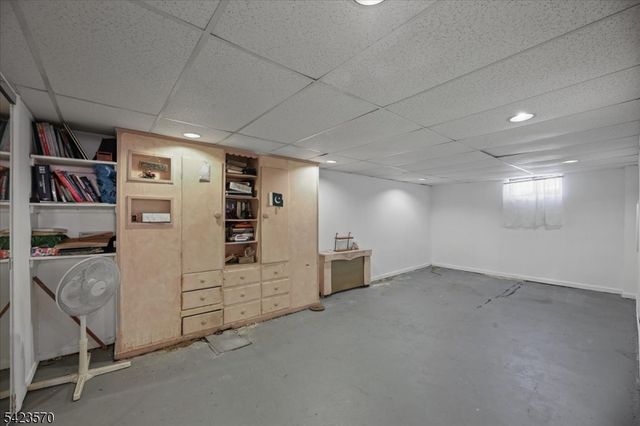 439 Fairview Ave, Woodbridge Twp., NJ 07067