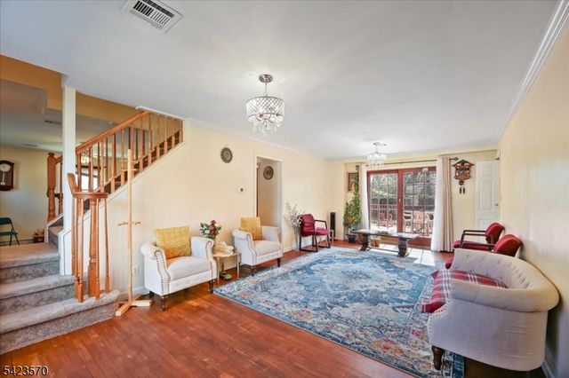 439 Fairview Ave, Woodbridge Twp., NJ 07067