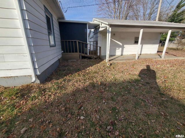 1385 CLARK Street, Galesburg, IL 61401