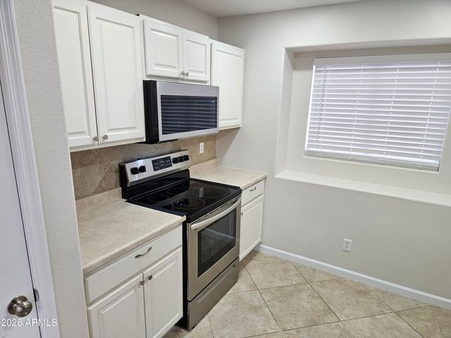 4029 W VILLA LINDA Drive, Glendale, AZ 85310