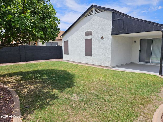 4029 W VILLA LINDA Drive, Glendale, AZ 85310