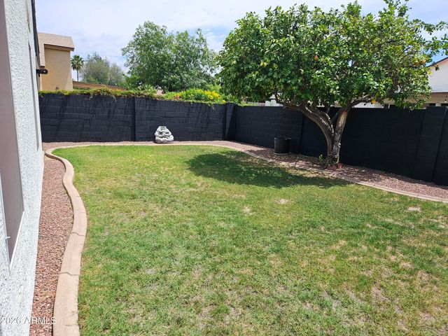 4029 W VILLA LINDA Drive, Glendale, AZ 85310