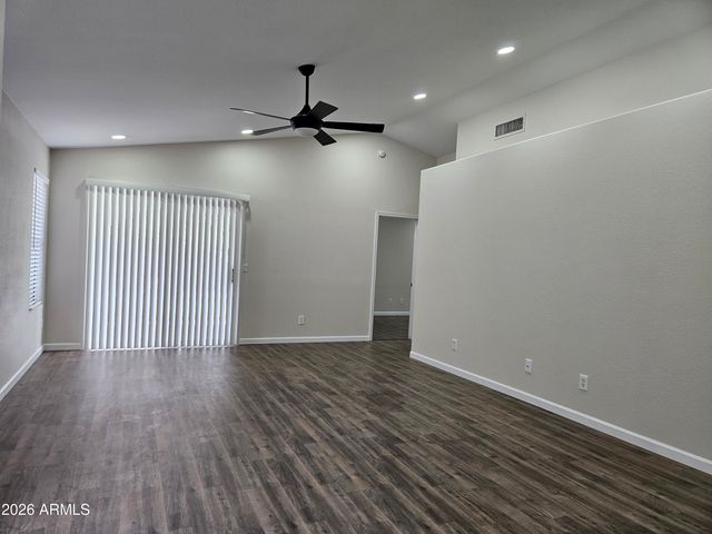 4029 W VILLA LINDA Drive, Glendale, AZ 85310