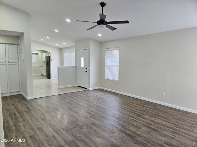 4029 W VILLA LINDA Drive, Glendale, AZ 85310
