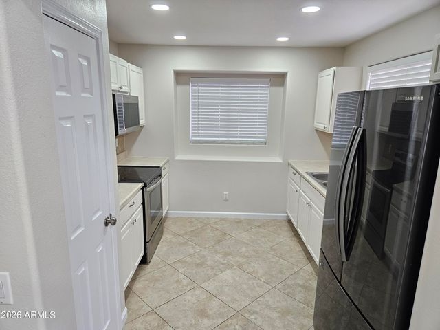 4029 W VILLA LINDA Drive, Glendale, AZ 85310