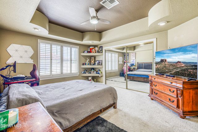 2033 Paseo Del Prado Drive, El Paso, TX 79936