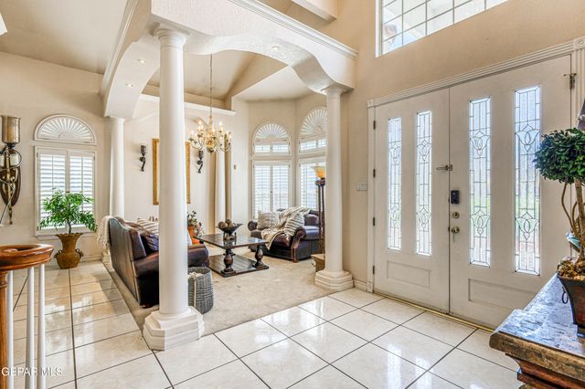 2033 Paseo Del Prado Drive, El Paso, TX 79936