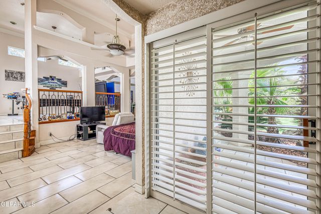 2033 Paseo Del Prado Drive, El Paso, TX 79936