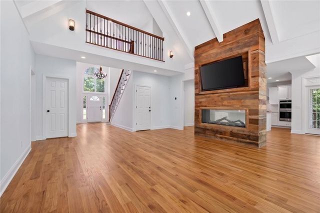 2090 Double Creek Lane, Milton, GA 30004