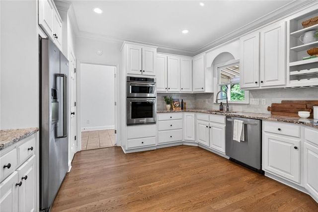 2090 Double Creek Lane, Milton, GA 30004