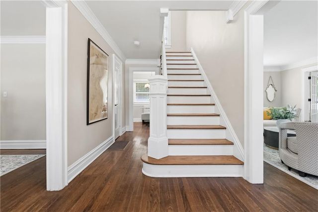 6815 Lamar Avenue, Overland Park, KS 66204