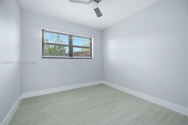1930 NW 33rd St, Oakland Park, FL 33309
