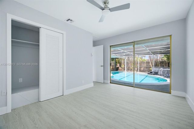 1930 NW 33rd St, Oakland Park, FL 33309