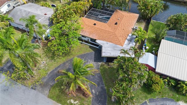 1930 NW 33rd St, Oakland Park, FL 33309
