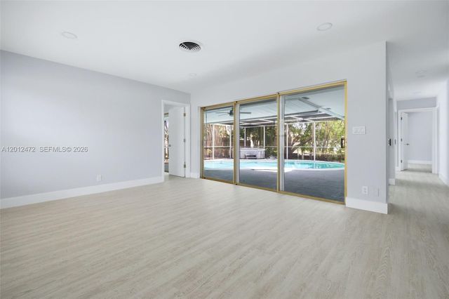 1930 NW 33rd St, Oakland Park, FL 33309