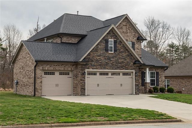 2826 Fallin Court, High Point, NC 27262