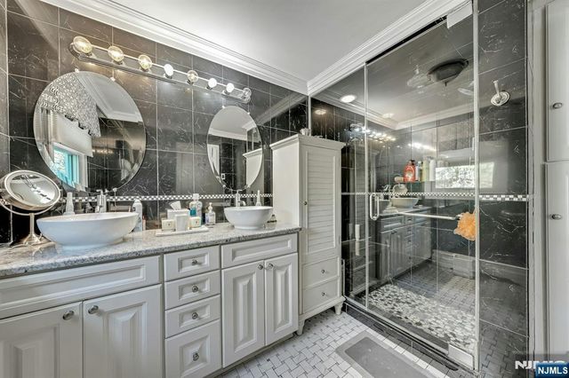 379 W Shore Drive, Wyckoff, NJ 07481