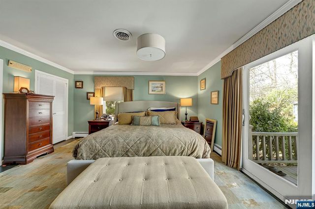 379 W Shore Drive, Wyckoff, NJ 07481