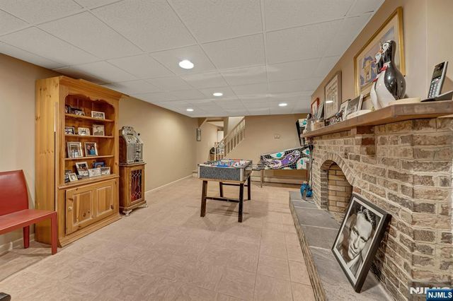 379 W Shore Drive, Wyckoff, NJ 07481