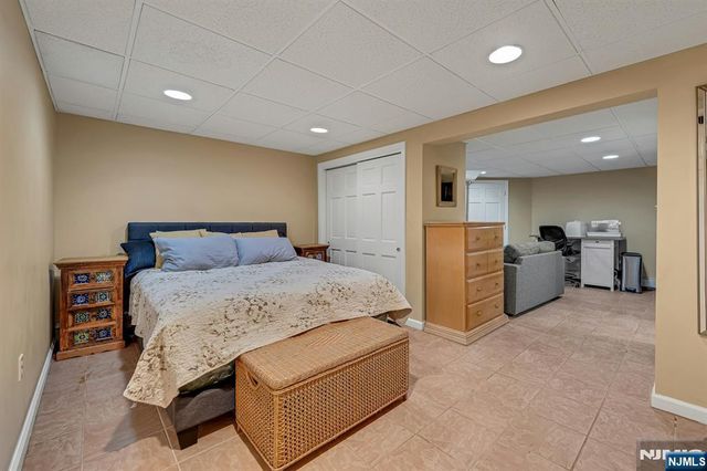 379 W Shore Drive, Wyckoff, NJ 07481
