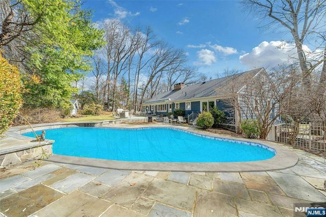 379 W Shore Drive, Wyckoff, NJ 07481