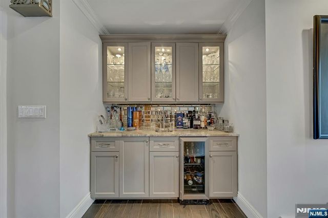 379 W Shore Drive, Wyckoff, NJ 07481