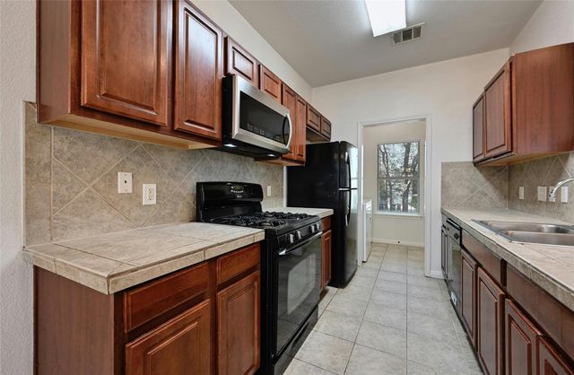 1217 Delano ST B, Austin, TX 78721