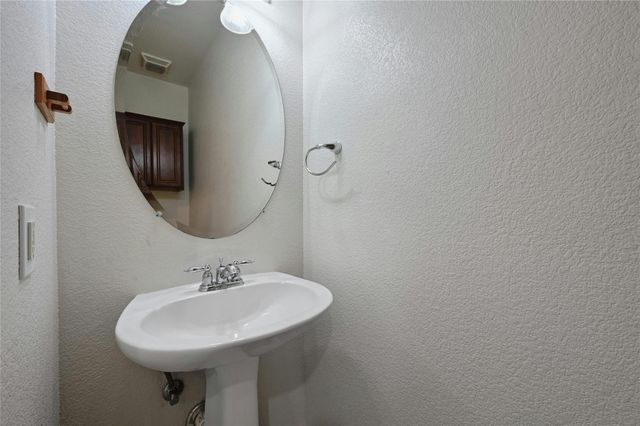 1217 Delano ST B, Austin, TX 78721