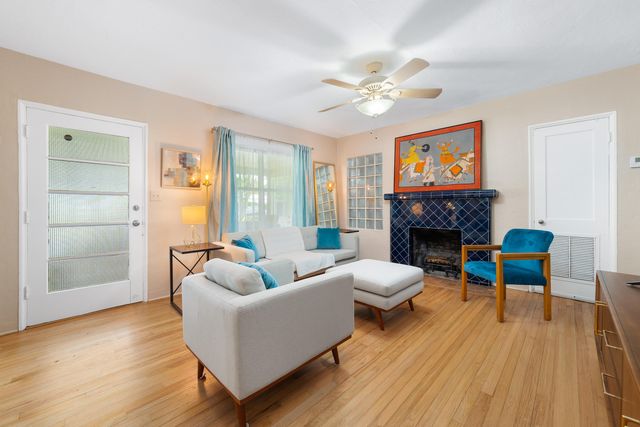 1535 Dewey Street, Hollywood, FL 33020