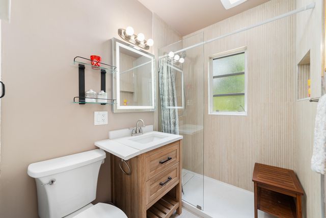 1535 Dewey Street, Hollywood, FL 33020