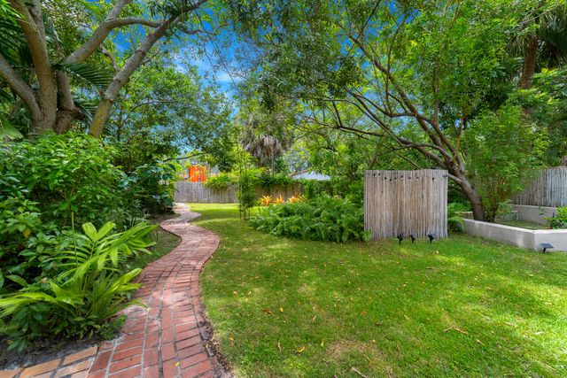 1535 Dewey Street, Hollywood, FL 33020