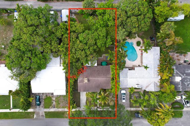 1535 Dewey Street, Hollywood, FL 33020