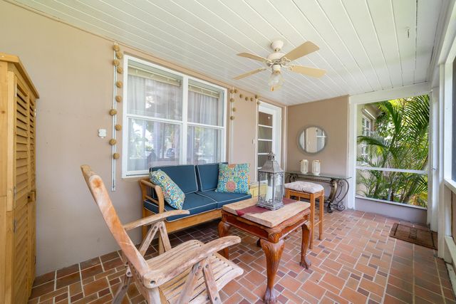 1535 Dewey Street, Hollywood, FL 33020