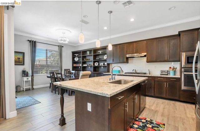 7295 Keyesport Way, Discovery Bay, CA 94505